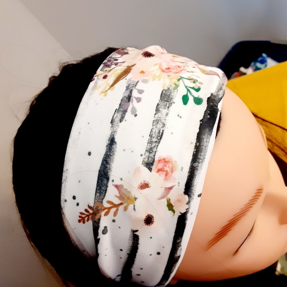 Handmade boho rose headband - Picture 2 of 4